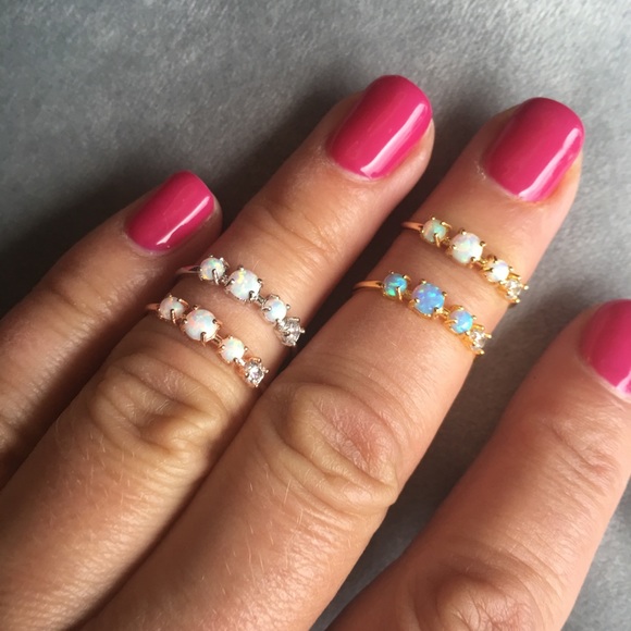 Opal ring - Picture 2 of 3